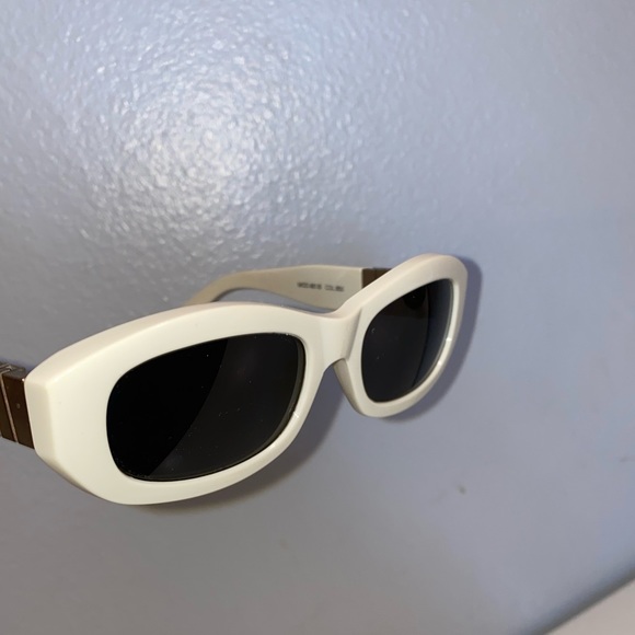 ✨GIANNI VERSACE GLASSES✨ - Picture 5 of 10